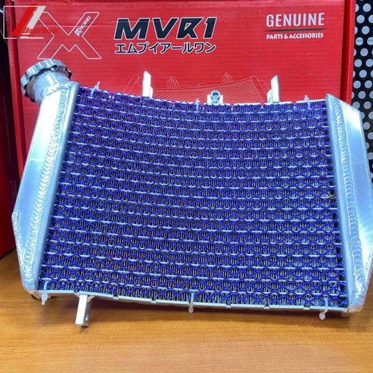 Két nước X1R Winner Sonic